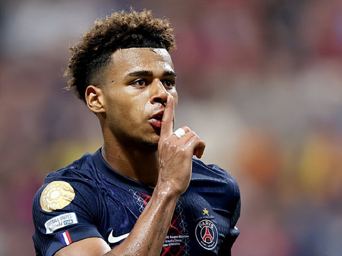 随着奥萨苏纳2-0,西甲最新积分榜出炉：多支老牌劲旅沉沦令人唏嘘（奥萨苏纳2-0告捷，西甲最新积分榜出炉：多支传统豪门低迷令人唏嘘）