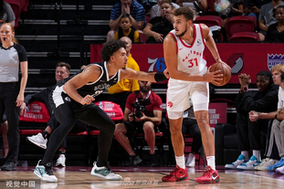 战海港两射一传，林加德加盟首尔65场比赛以来首次单场造3球（对海港梅开二度+送助攻，林加德加盟首尔后65场首次单场参与3球）