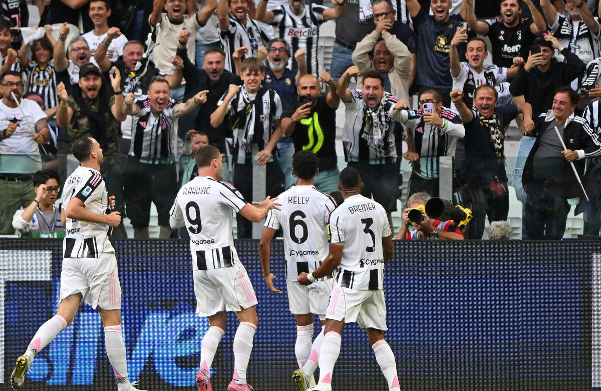 迪马：递补入选意大利国家队的坎比亚吉因小腿不适退出集训营（迪马：坎比亚吉小腿不适，递补入选后已退出意大利队集训）