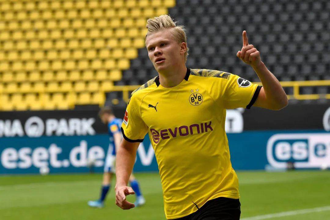 女子篮球联盟赛季焦点球员表现（女篮联盟本季核心球员表现解读）