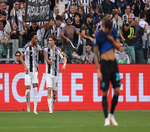 阿迪将发布多款国家队复刻球衣：德国致敬7-1，阿根廷梦回2006（阿迪即将推出多款国家队复刻球衣：德国致敬7-1之夜，阿根廷重温2006）