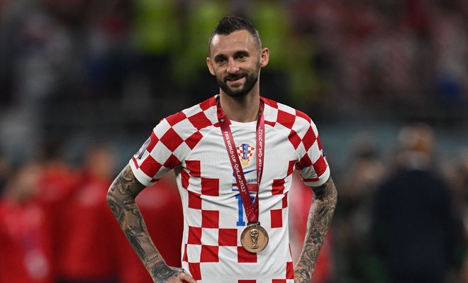 广岛前锋：在艰难的情况下能拿下一场平局很欣慰，感谢远征军（广岛前锋：逆境守住平局倍感欣慰，感谢远征军）