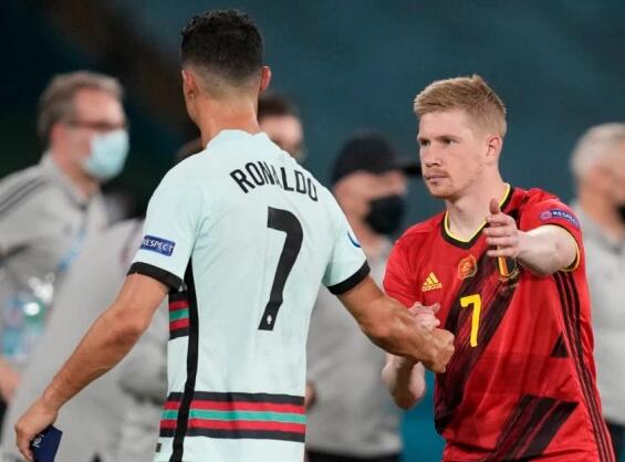 罗马诺：去年冬窗曼联引进埃德松未果，现在他已经大降价了（罗马诺：曼联去年冬窗没能签下埃德松，如今转会费大幅走低）