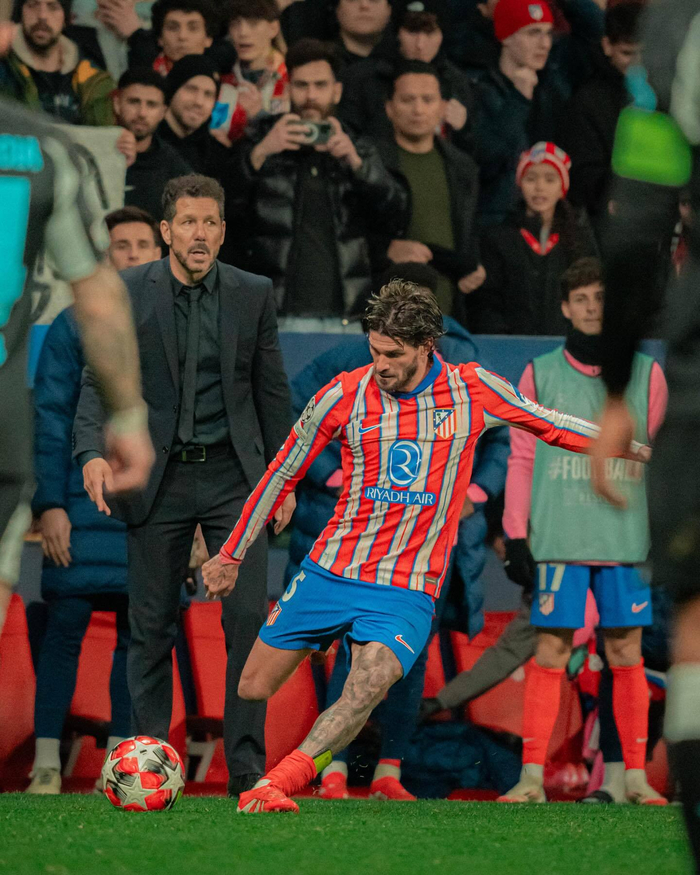 马洛塔：米兰双雄永远是朋友，埃斯波西托是国米青训标杆（马洛塔：米兰双雄始终是挚友，埃斯波西托是国米青训典范）