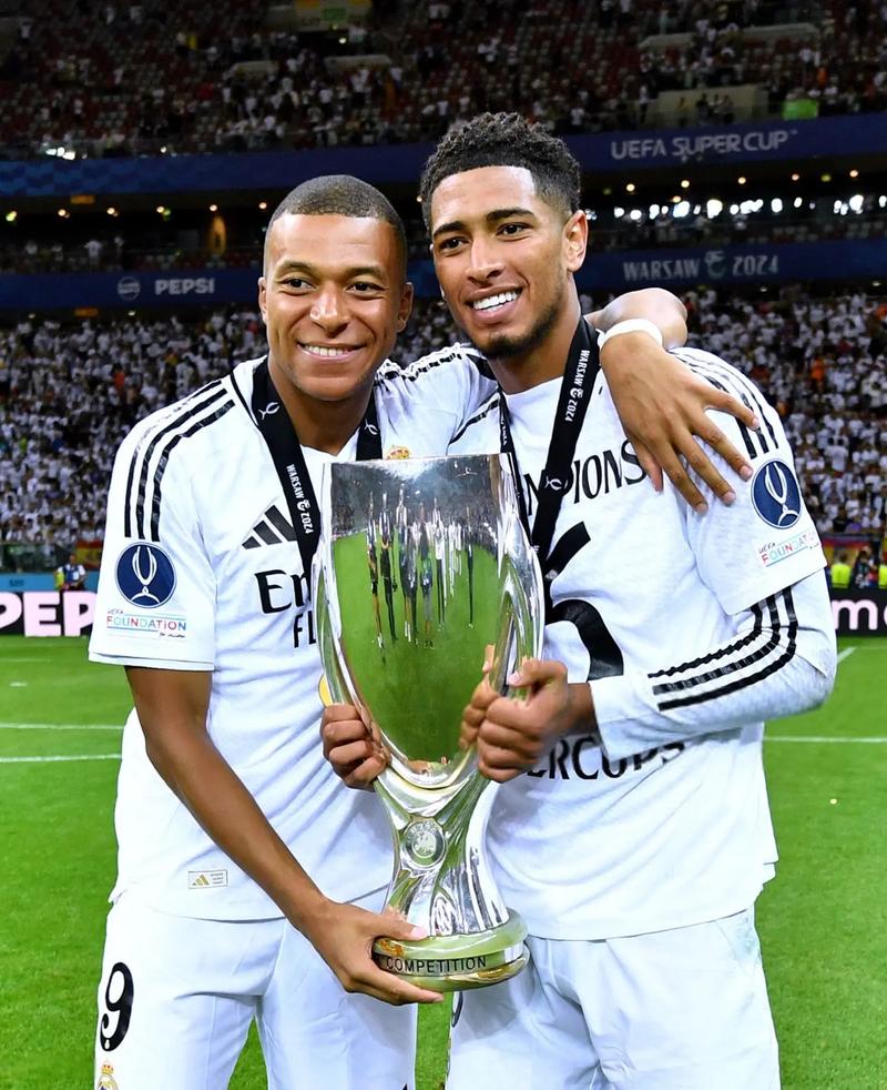 你抢到票了吗？足协杯决赛开票1分钟内所有分区开售票均售空（足协杯决赛开售仅1分钟，全区门票即刻售罄）